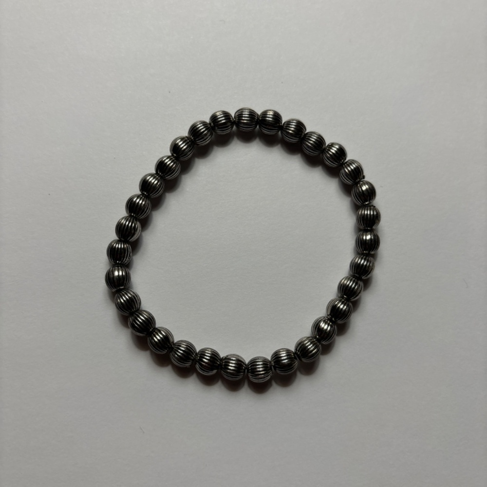 Bracelets - Picture 3 of 4